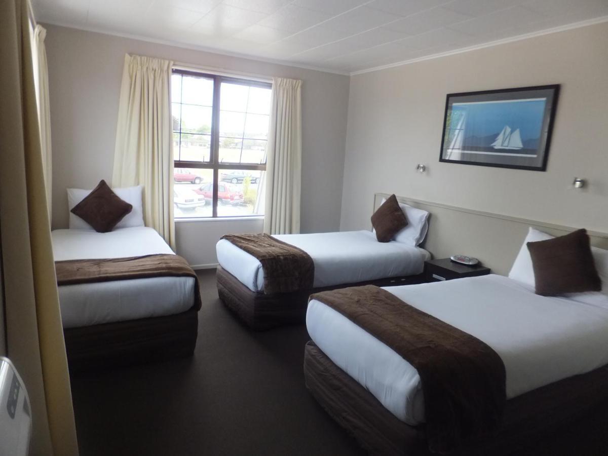 Quality Inn Acapulco Таупо Екстер'єр фото