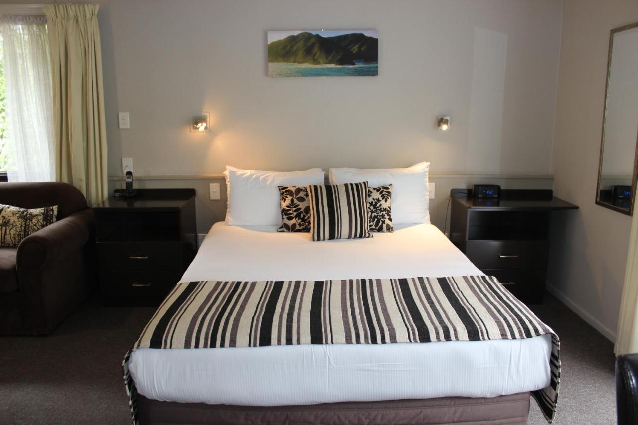 Quality Inn Acapulco Таупо Екстер'єр фото
