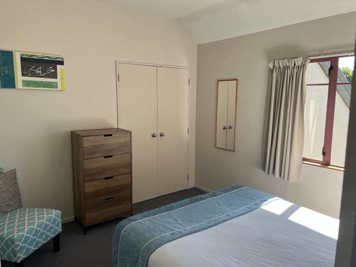 Quality Inn Acapulco Таупо Екстер'єр фото