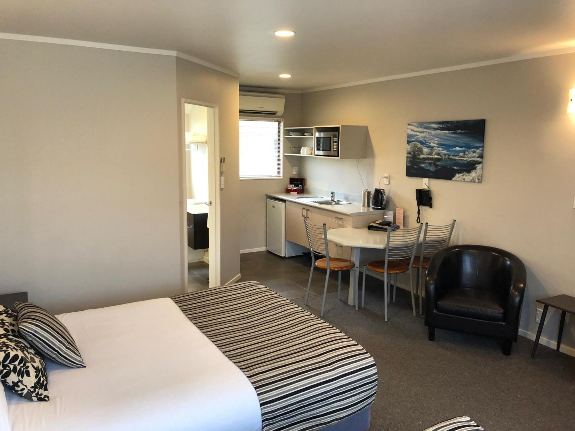 Quality Inn Acapulco Таупо Екстер'єр фото